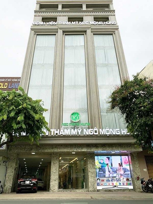 Nâng ngực nội soi ở Nam Định