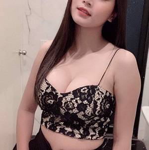 nâng ngực nội soi có đau không